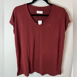 Maurices Burgundy V-Neck Short Sleeve Tee